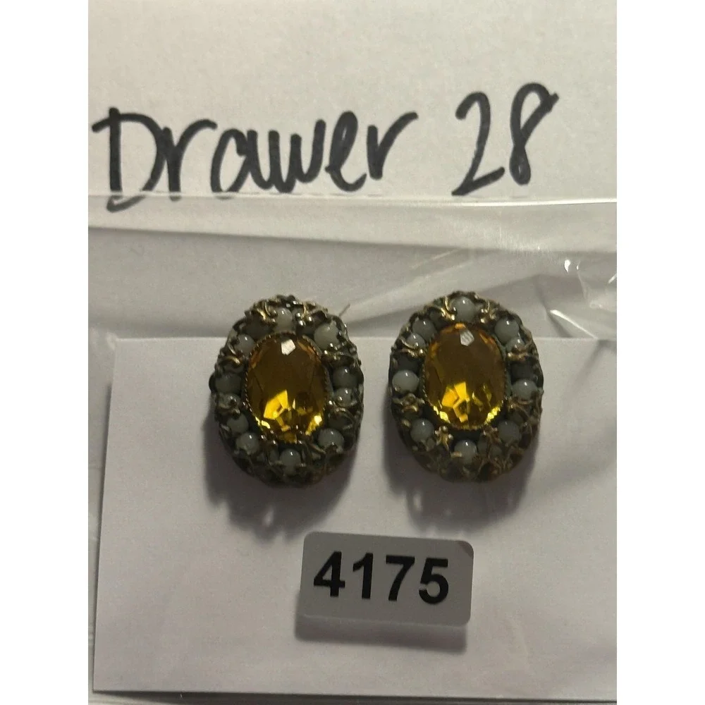 Vintage Yellow Glass‎ Oval Clip-On Earrings Brass Filigree Beaded Stud Women